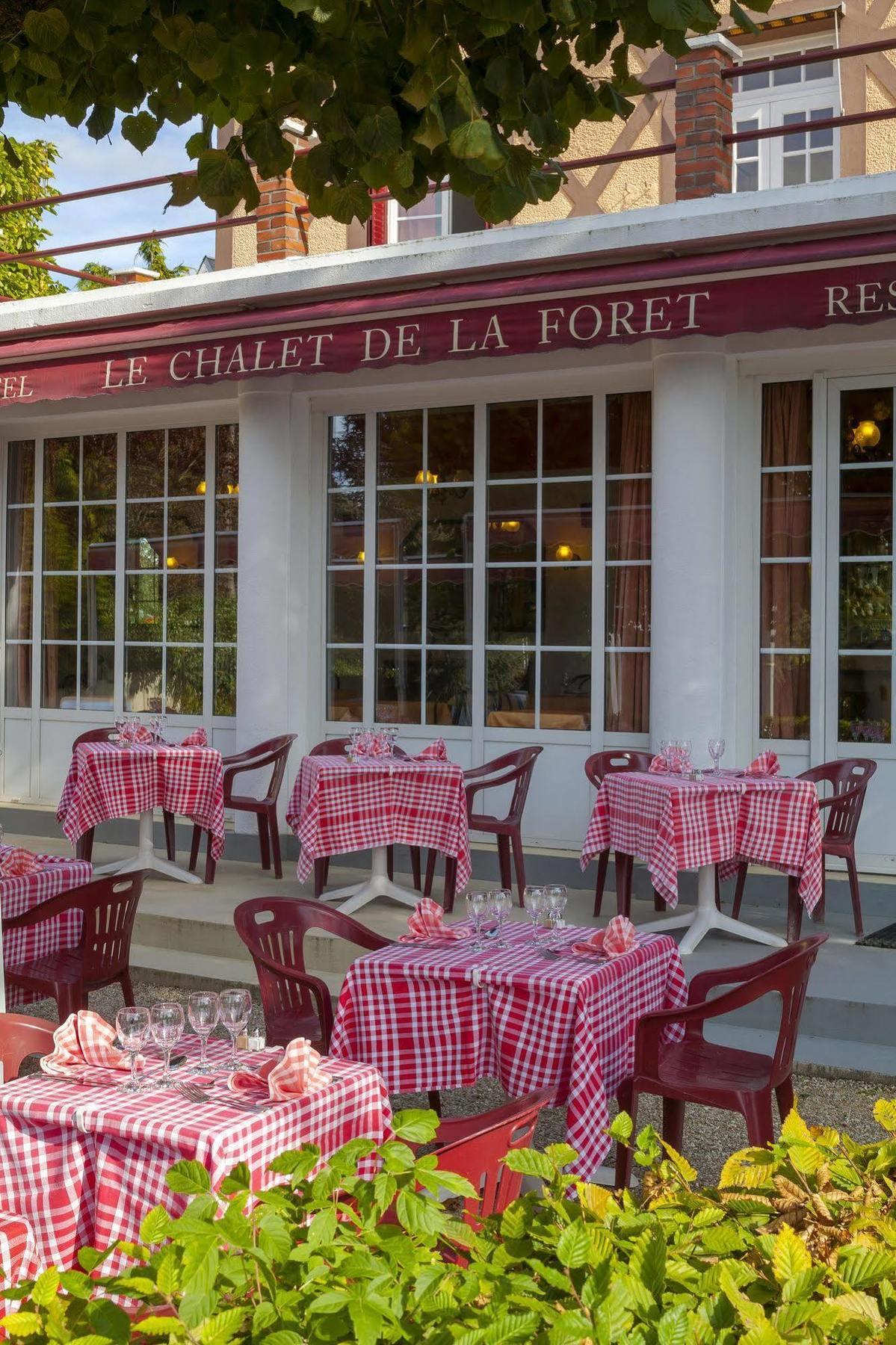 Le Chalet De La Foret Hotel 3 Etoiles Et Restaurant Vierzon Exterior photo